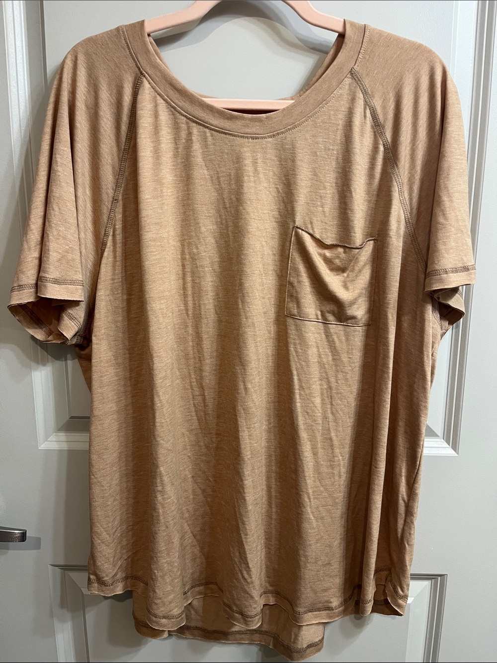 Pink Lily Men's Short Sleeve Pocket Tee in Tan